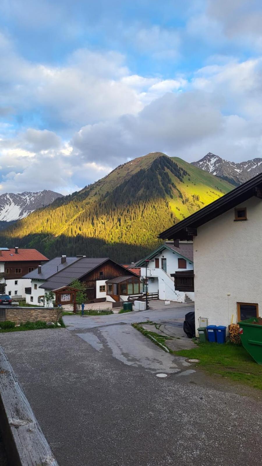 Almtraum Berwang Apartment Exterior photo